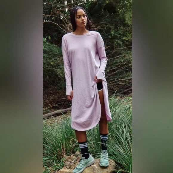 ⭐️SOLD⭐️NWT Free People Movement Long Game Tunic Layer - Picture 1 of 15